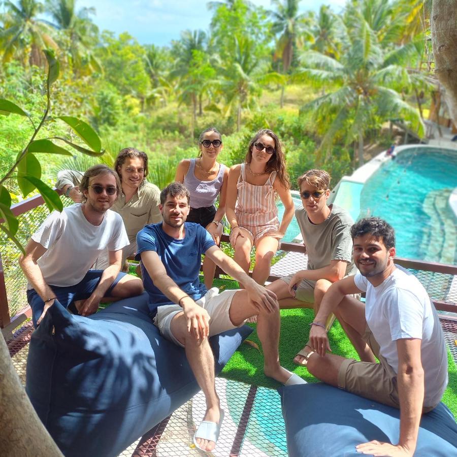 Gading Tree House Villa Batununggul Luaran gambar
