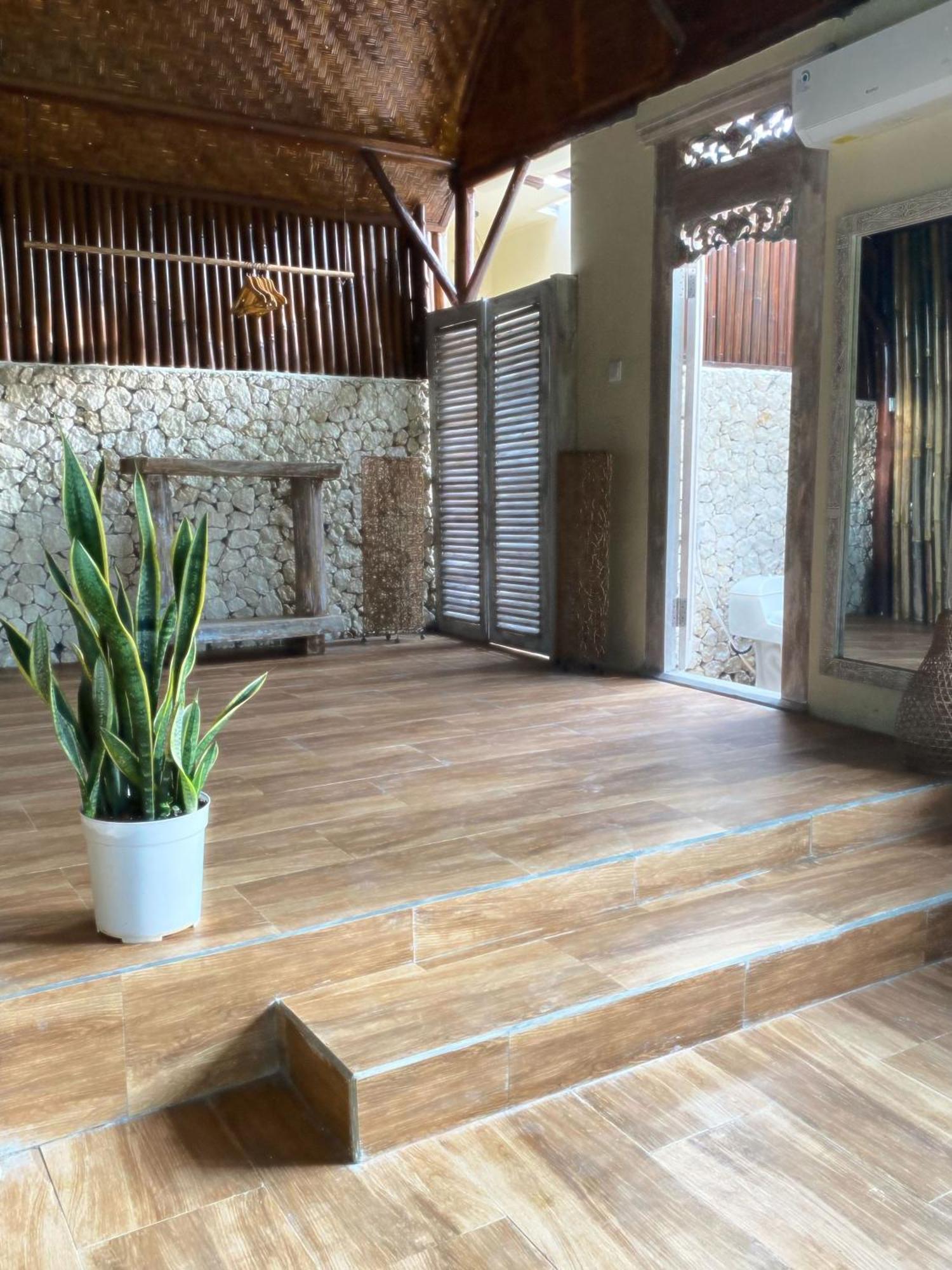 Gading Tree House Villa Batununggul Luaran gambar